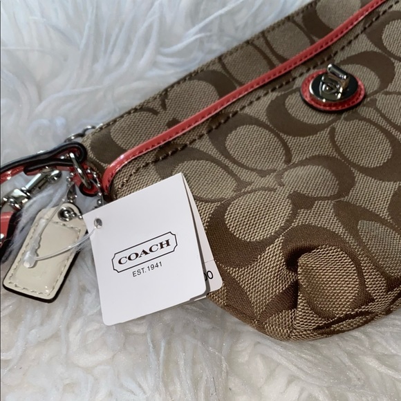 Coach Park Signature Medium Khaki Fabric Wristlet - Picture 4 of 10